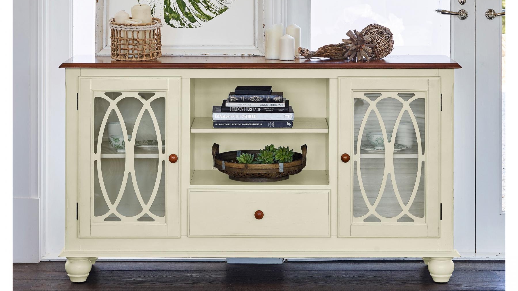 Hampshire Buffet - Traditional