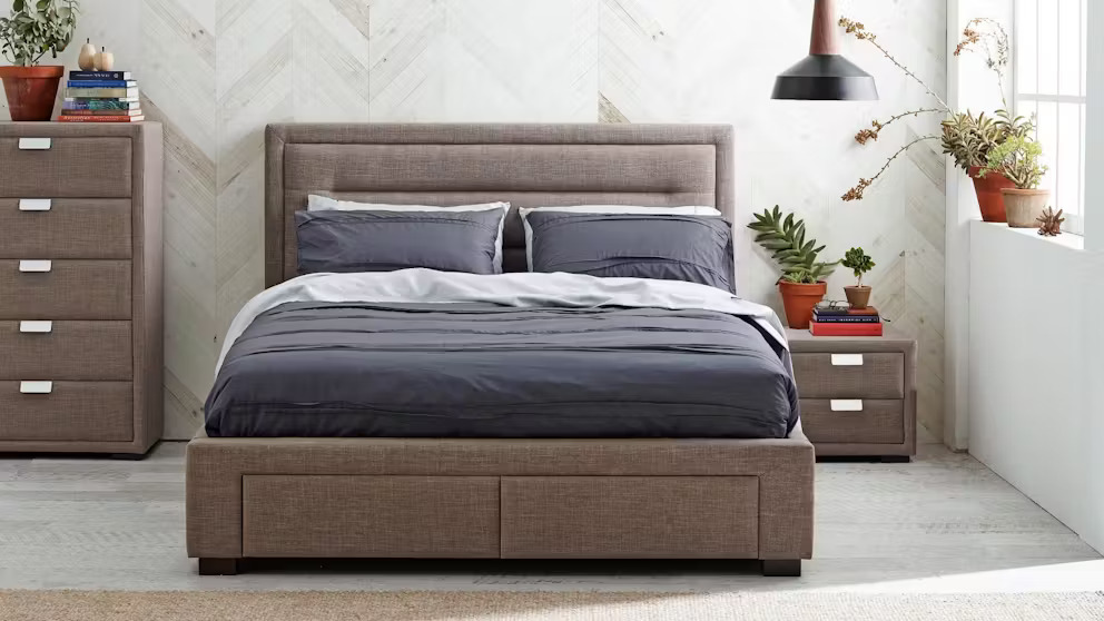 Caren 4-Drawer Bed