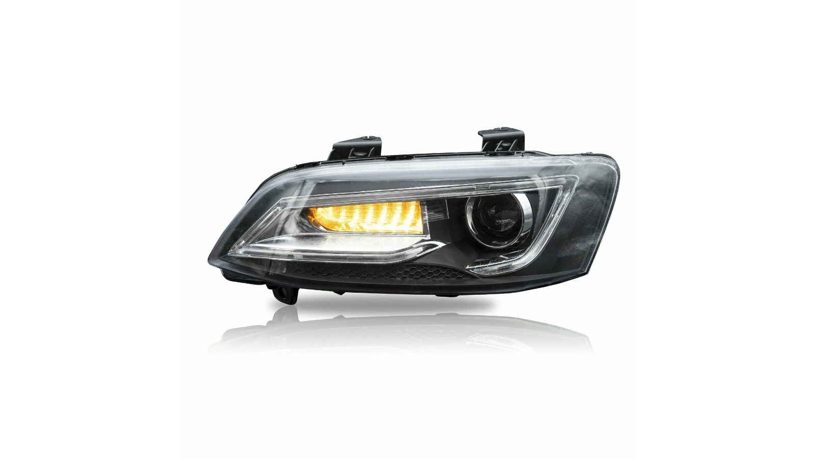 Machter Autoparts LED Headlights Sequential Blinker with HID Xenon Globes - Fits Holden VE Commodore Series 1 and 2