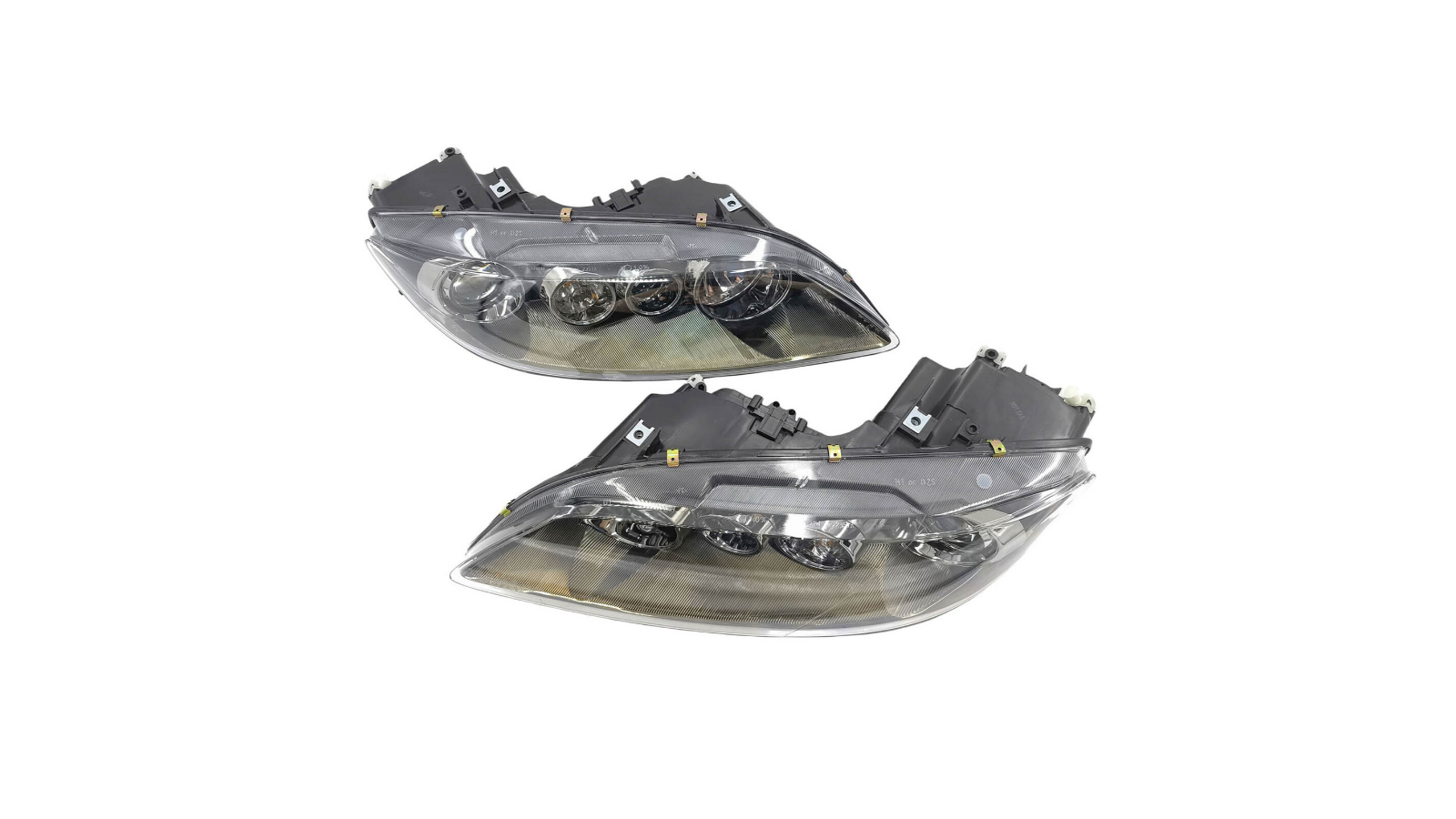 Machter Autoparts Head Light LH/RH Front with Bulb - Fits Mazda 6 GG/GY Hatchback 08/2005-01/2008