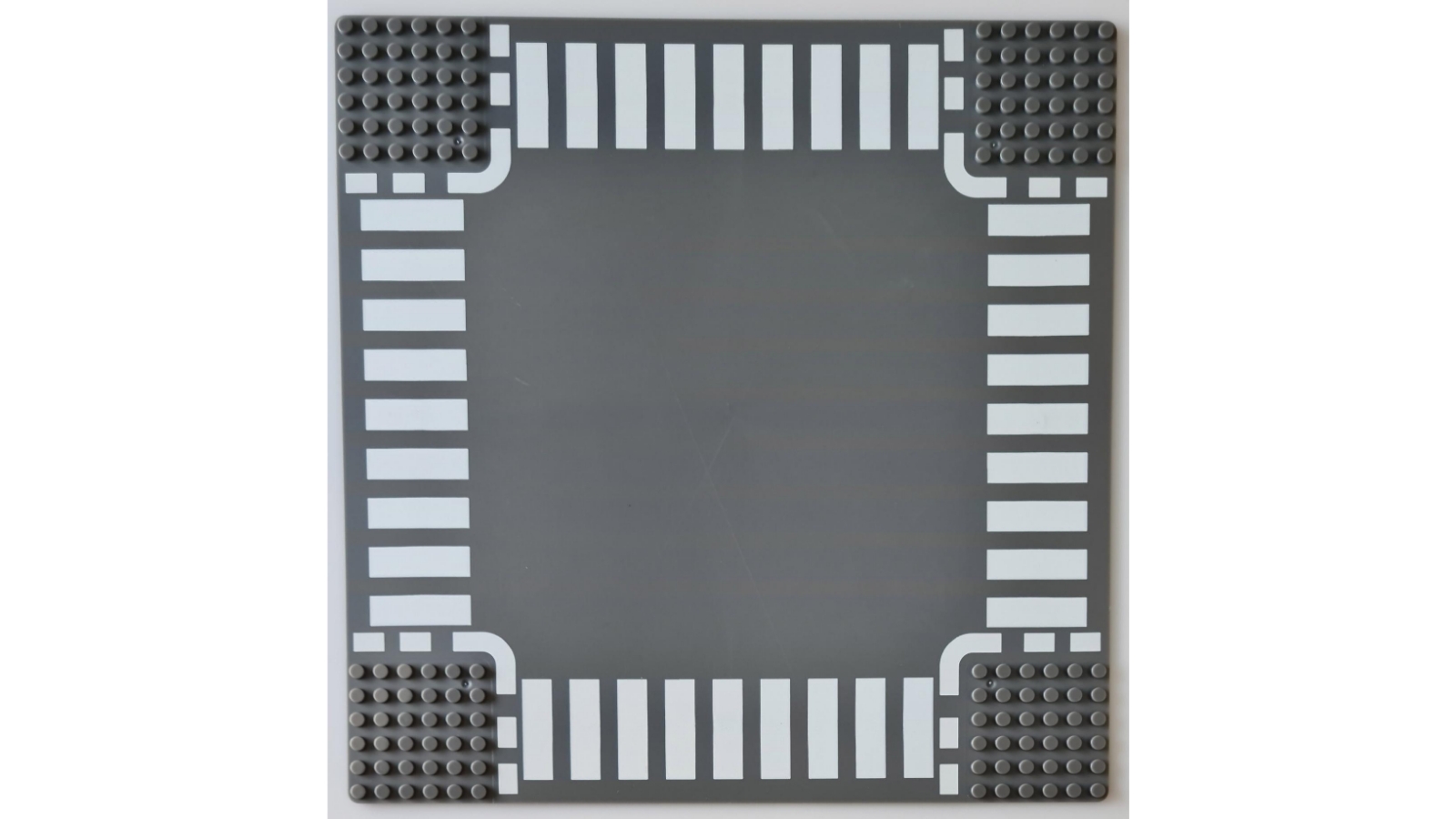 Baseplate 32x32 Studs Generic Classic - Crossroad 