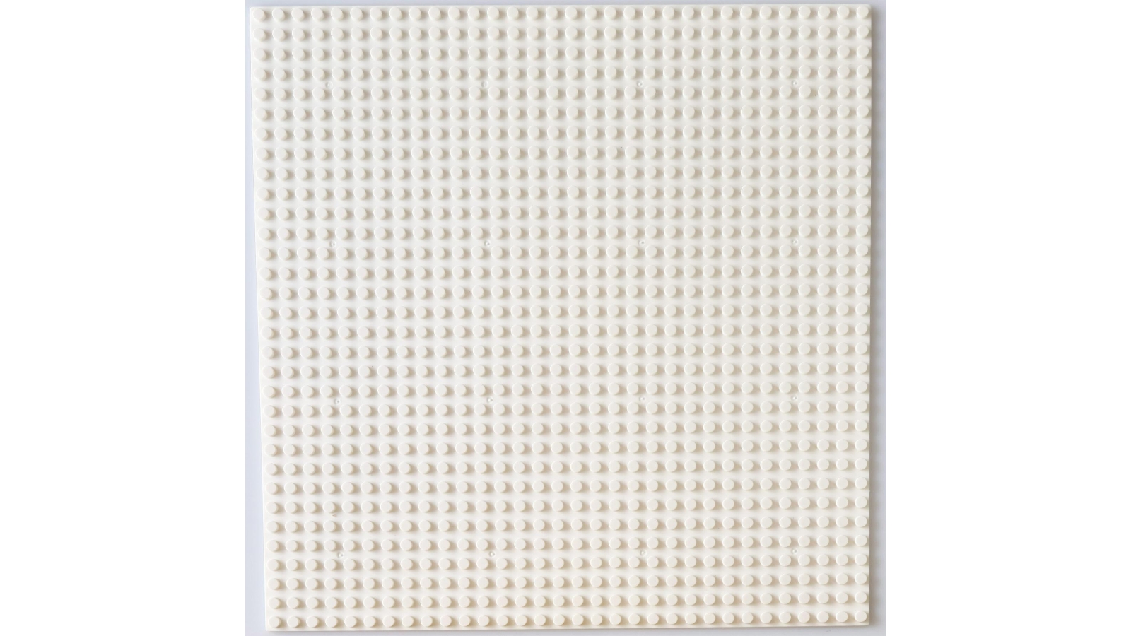 Baseplate 32x32 Studs Generic Classic - White 