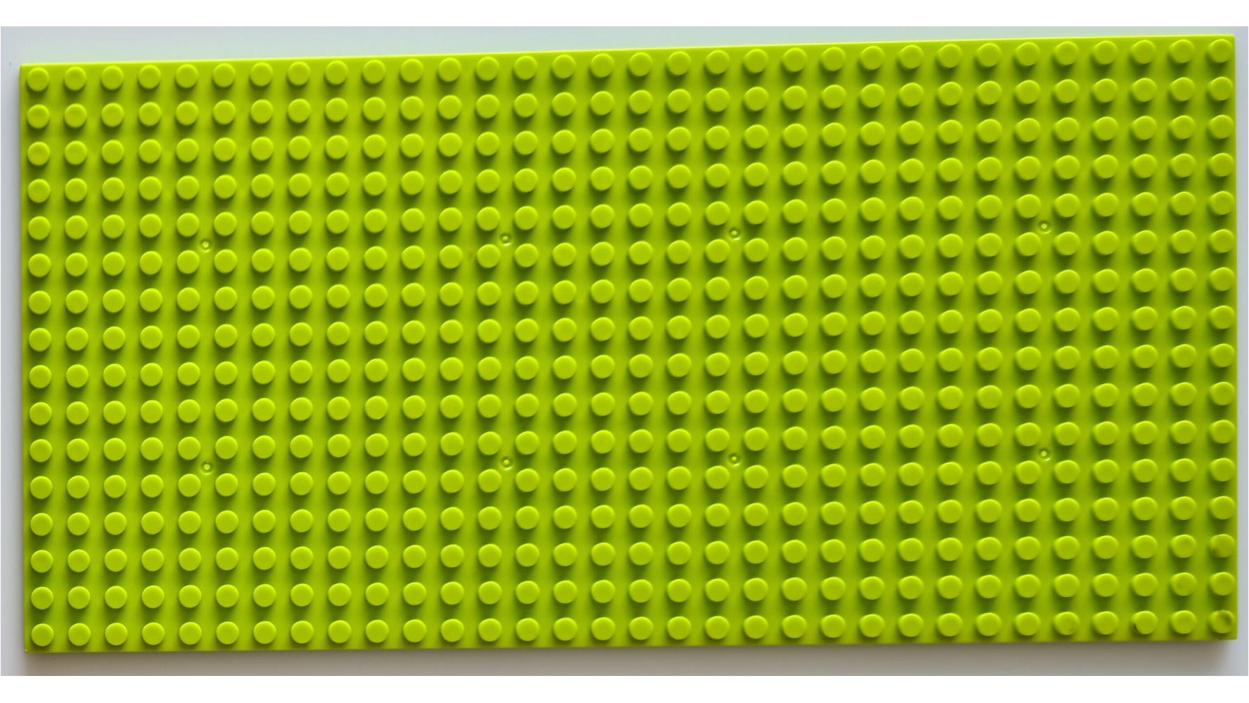 Baseplate 16 x 32 Double Sided Studs Generic Classic - Light Green