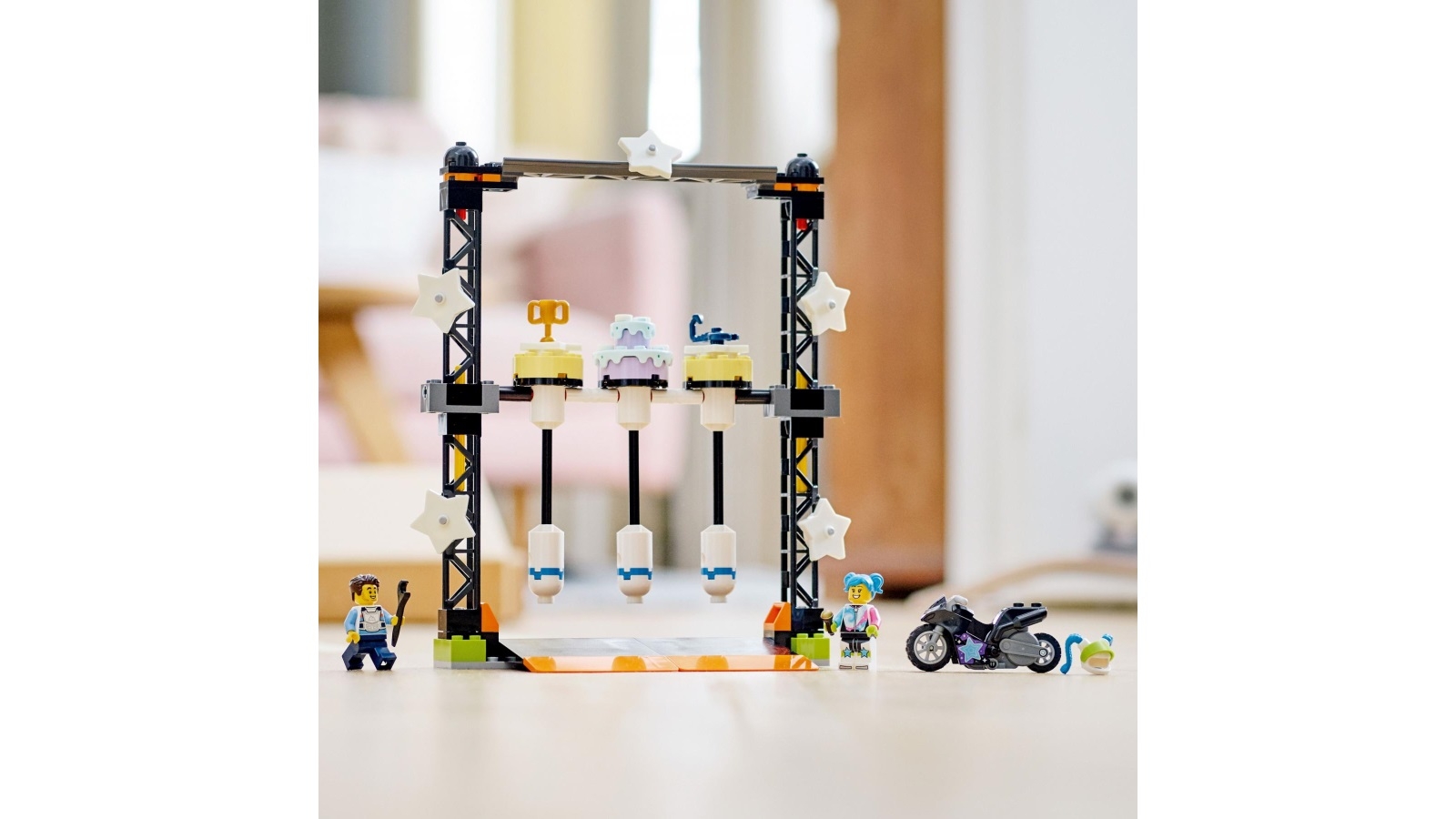 VERSUSバービー Lego 60341 The Knock-Down Stunt Challenge - City Stuntz | Harvey