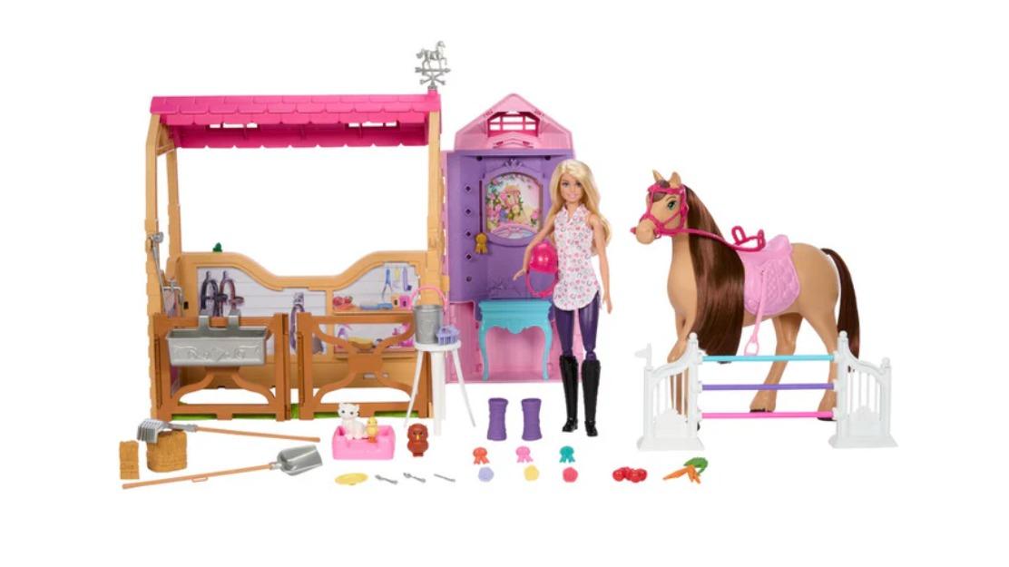 Barbie Mysteries The Great Horse Chase Ultimate Stable Playset