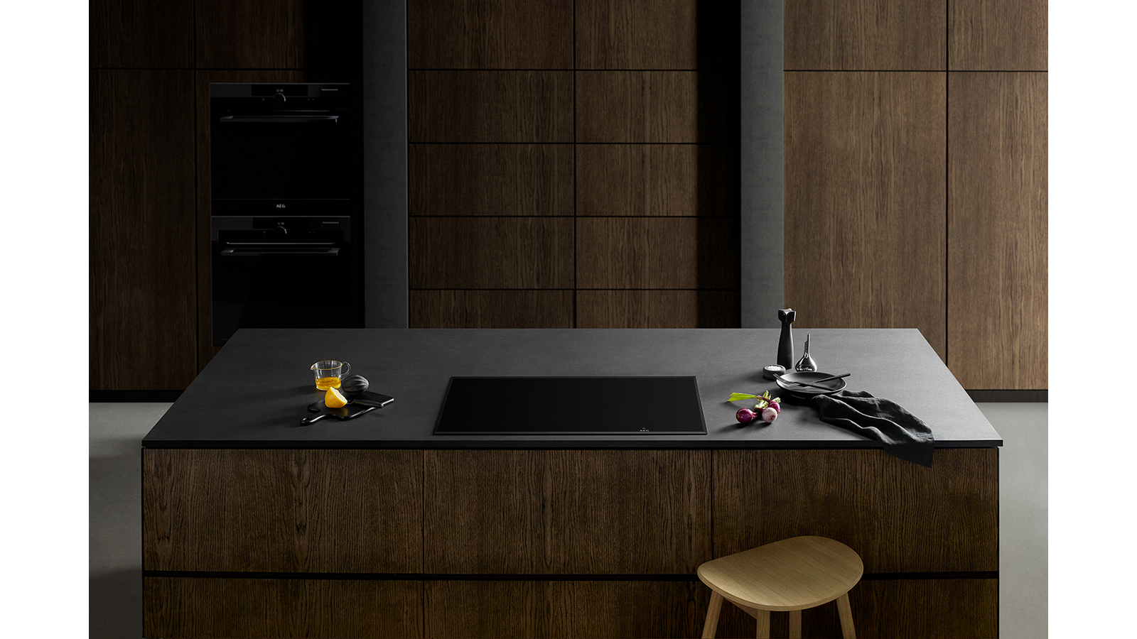 AEG 800mm TotalFlex Induction Full Cooktop Harvey Norman