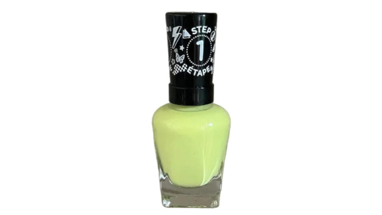 Sally Hansen Miracle Gel Nail Polish - Toadally Buggin