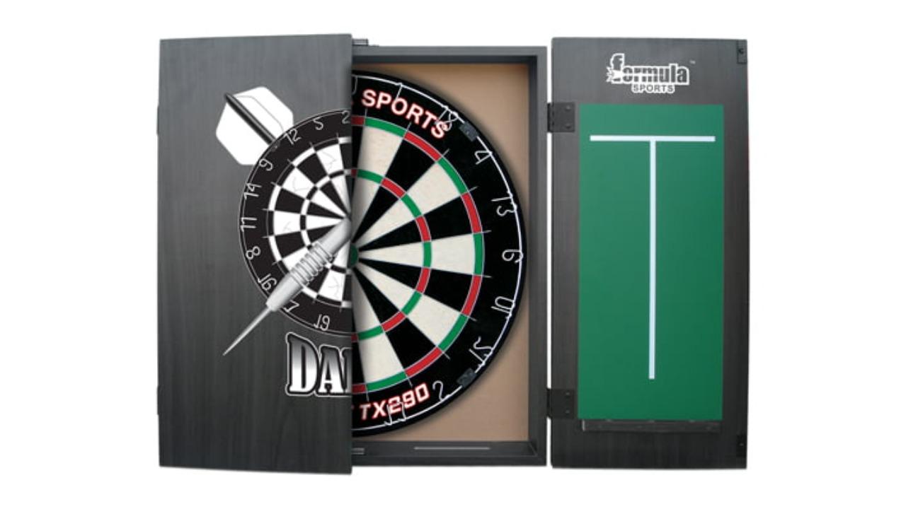 Fsa Imperial Dartboard Cabinet Set
