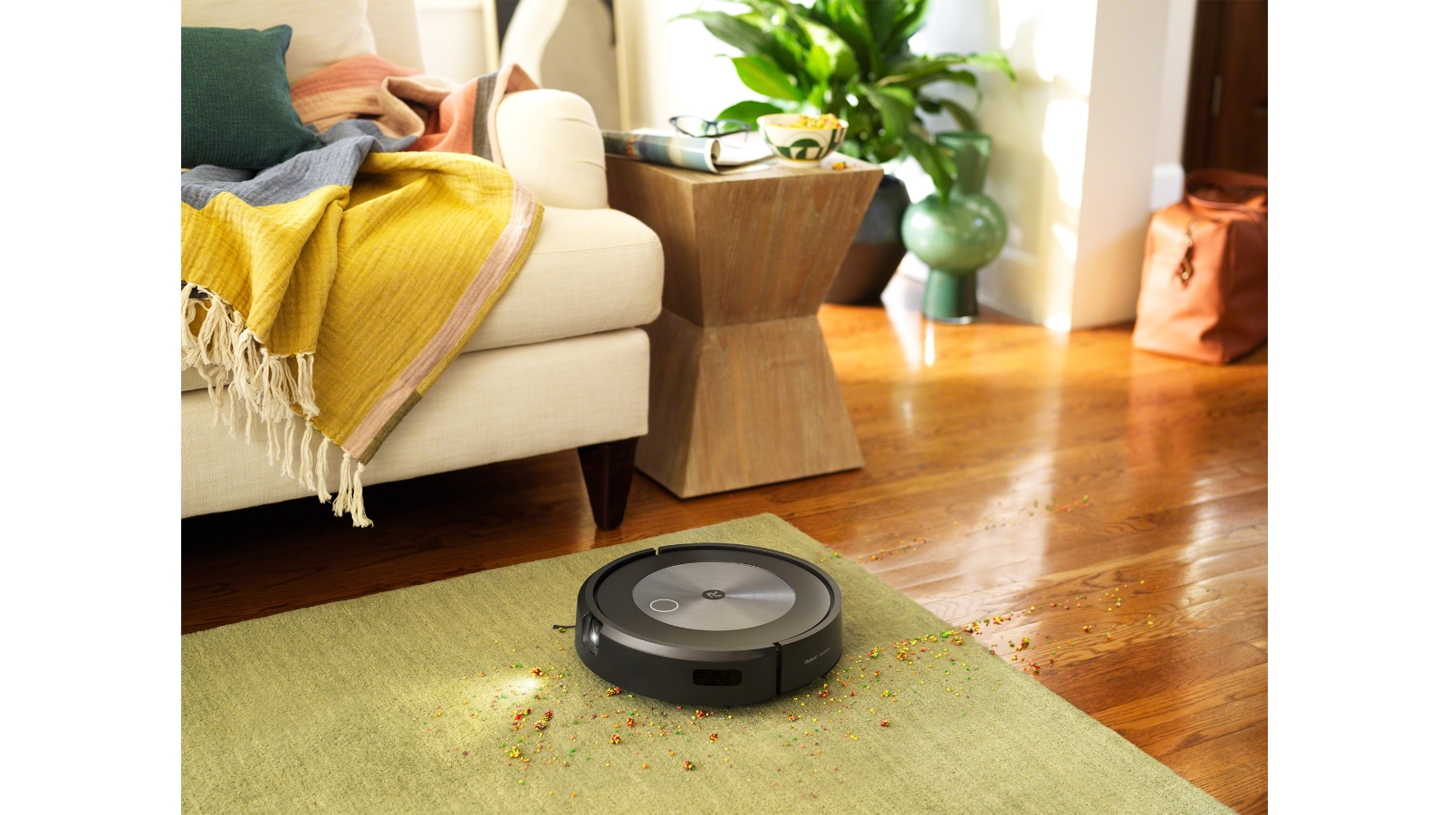 iRobot j7+ Robotic Vacuum Cleaner with Automatic Dirt Disposal Harvey Norman