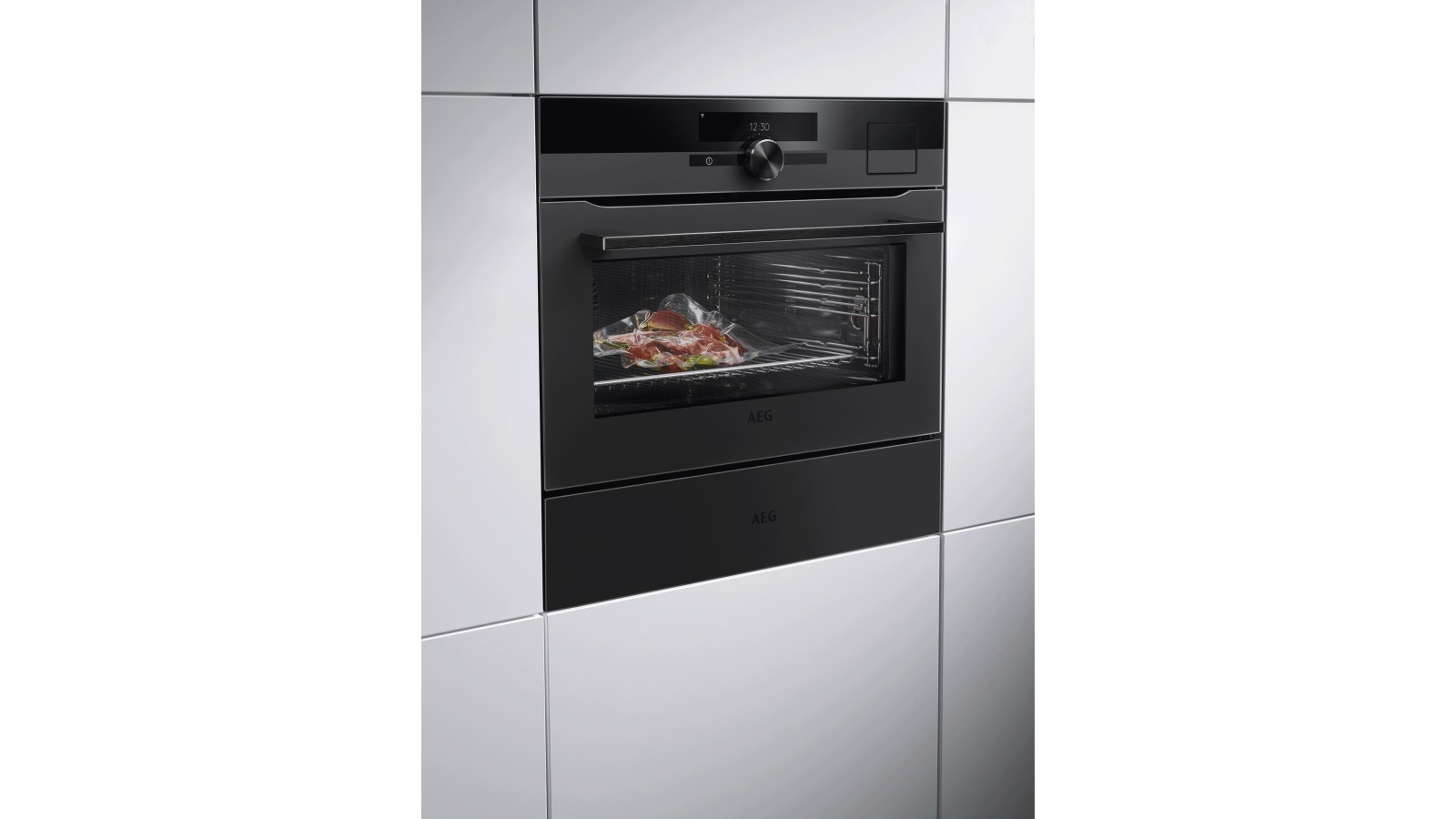 AEG 140mm PrecisionVac SousVide Vacuum Sealer Drawer with Vacuum