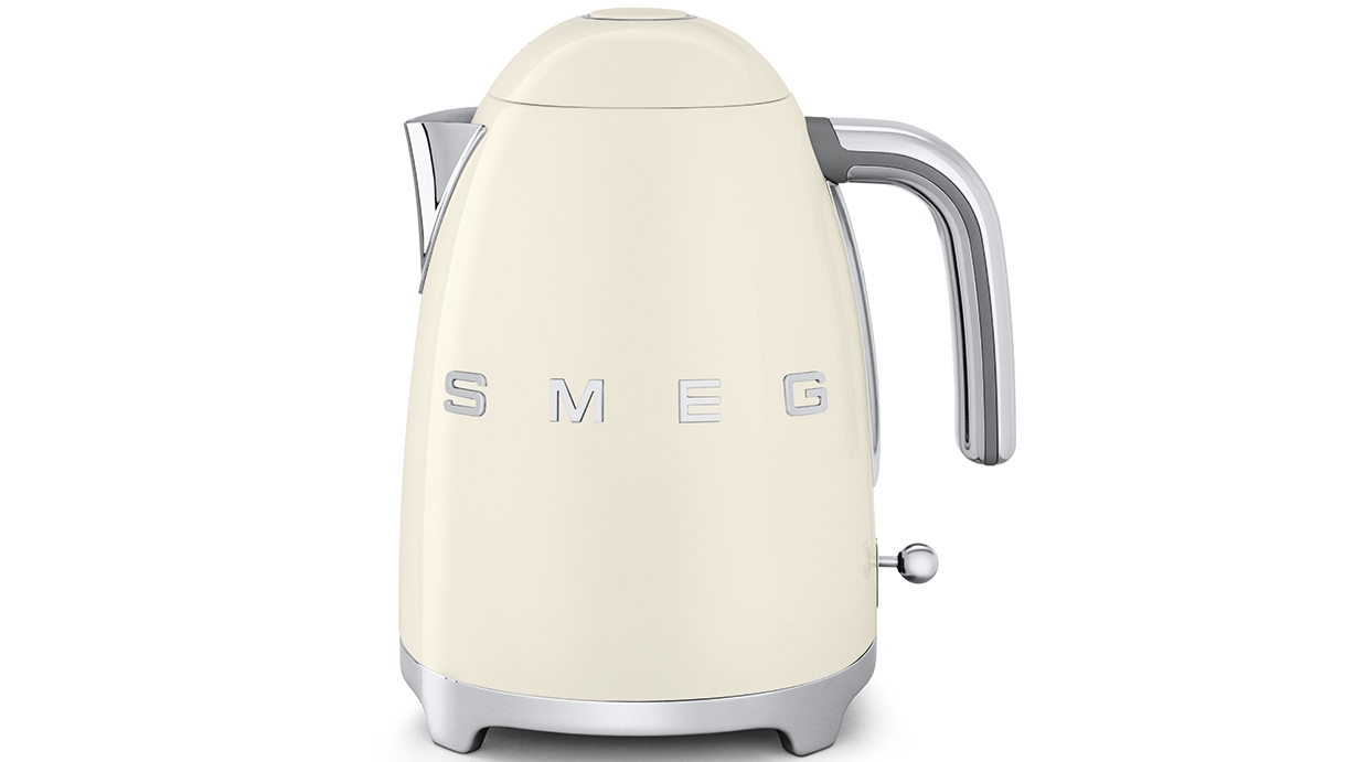 Smeg 50's Retro Style Electric Kettle Cream Harvey Norman