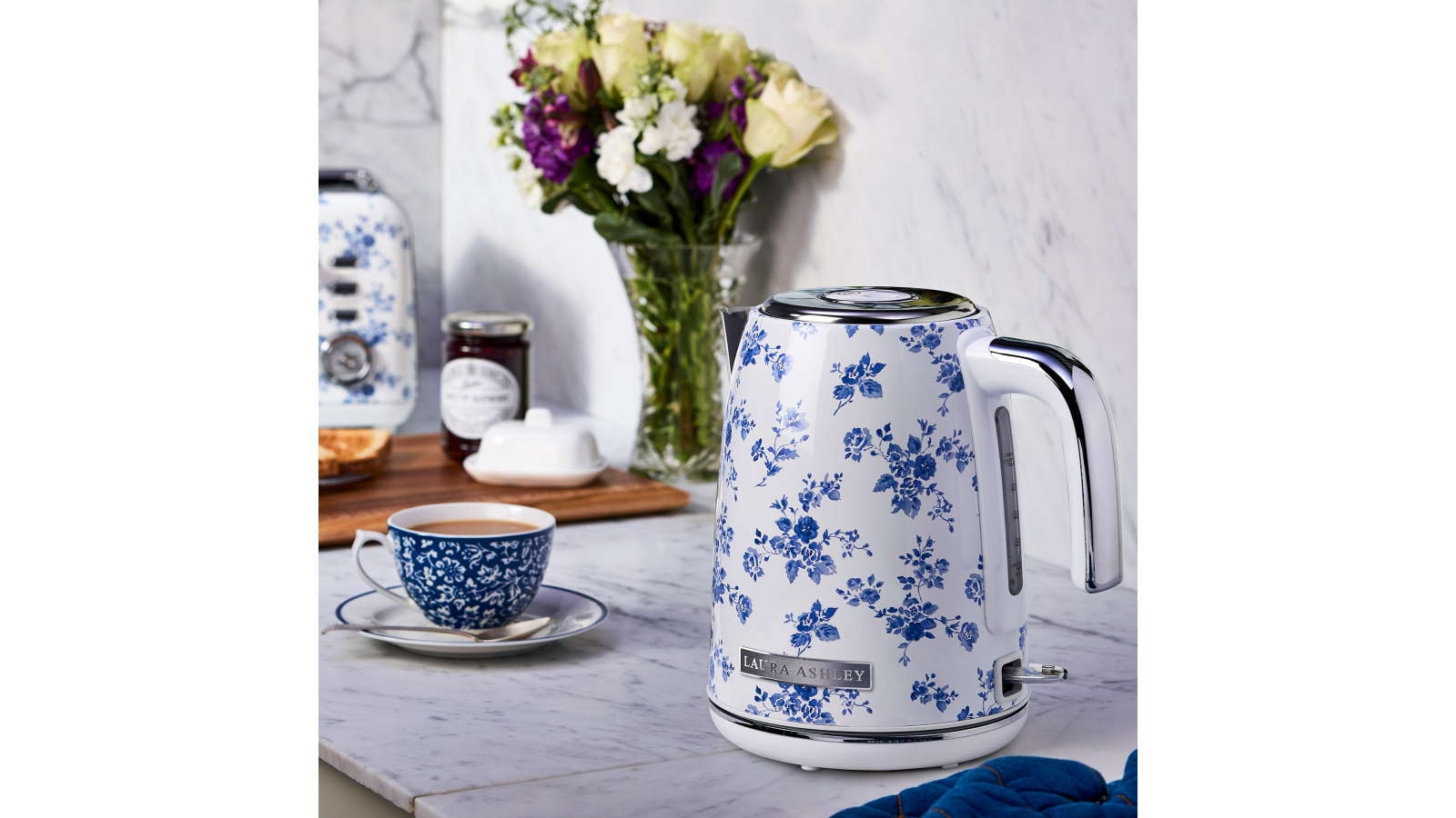 Laura Ashley 1.7L Kettle China Rose Harvey Norman