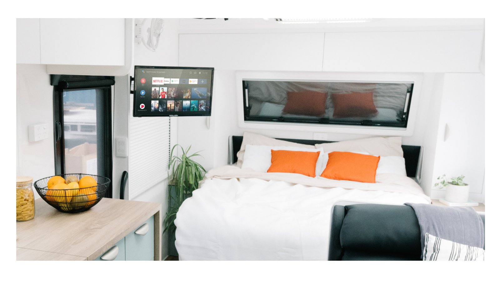 Englaon 24inch Full HD 12V Smart LED Android TV with Builtin DVD Player Harvey Norman