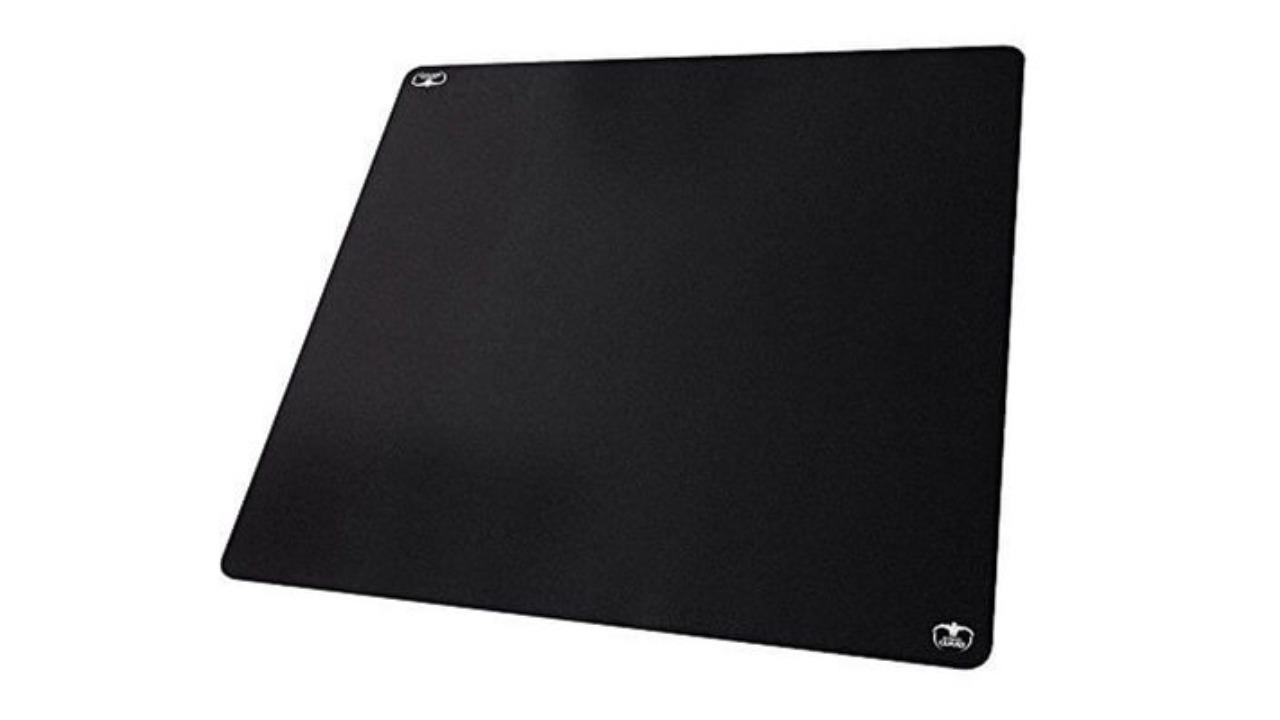 Ultimate Guard 60 Monochrome Play Mat - Black