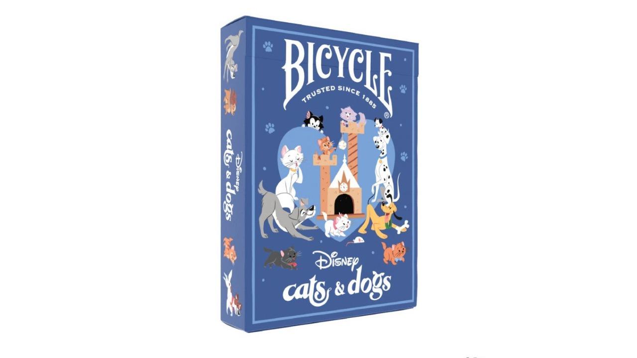 Cartamundi Bicycle Disney Cat and Dog