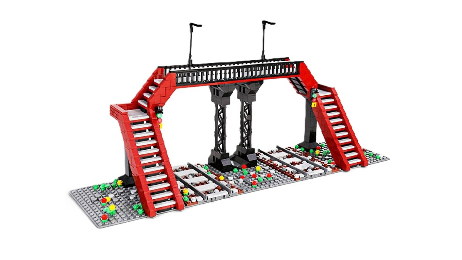 Mould King 655 Piece World Railway Railroad Crossing