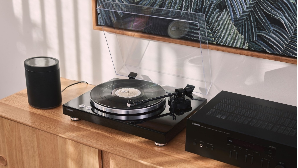 Yamaha Vinyl Beltdrive Turntable Harvey Norman