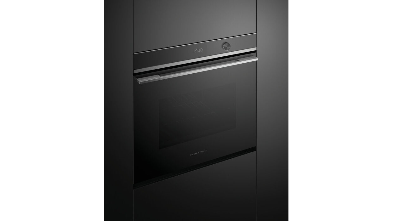 Fisher & Paykel 760mm Series 9 17Function Contemporary Pyrolytic