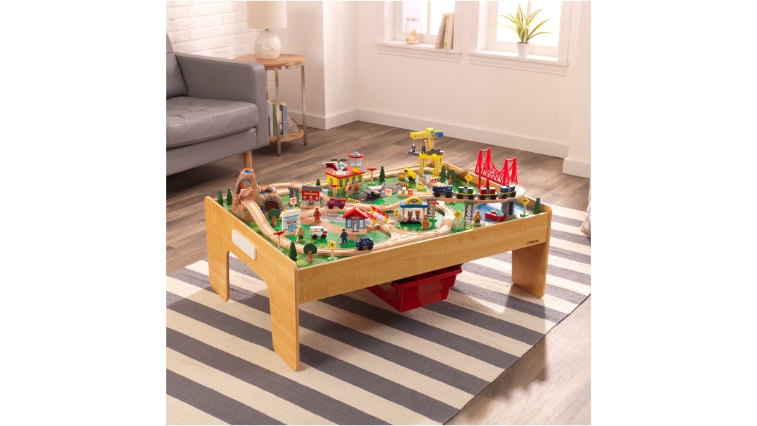 Adventure town railway train set & table online