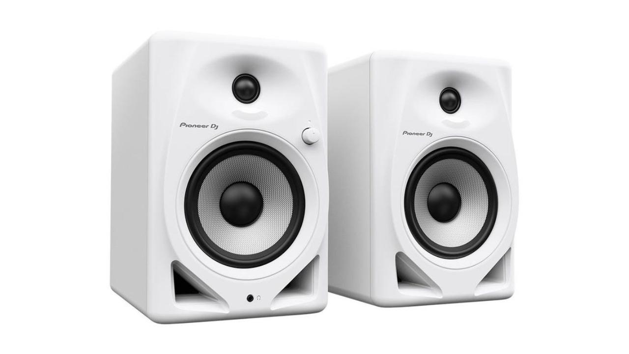 Pioneer DJ 2-Way LF D Class Amp Powered Loudspeaker 5inch Compact Monitor Pair - White