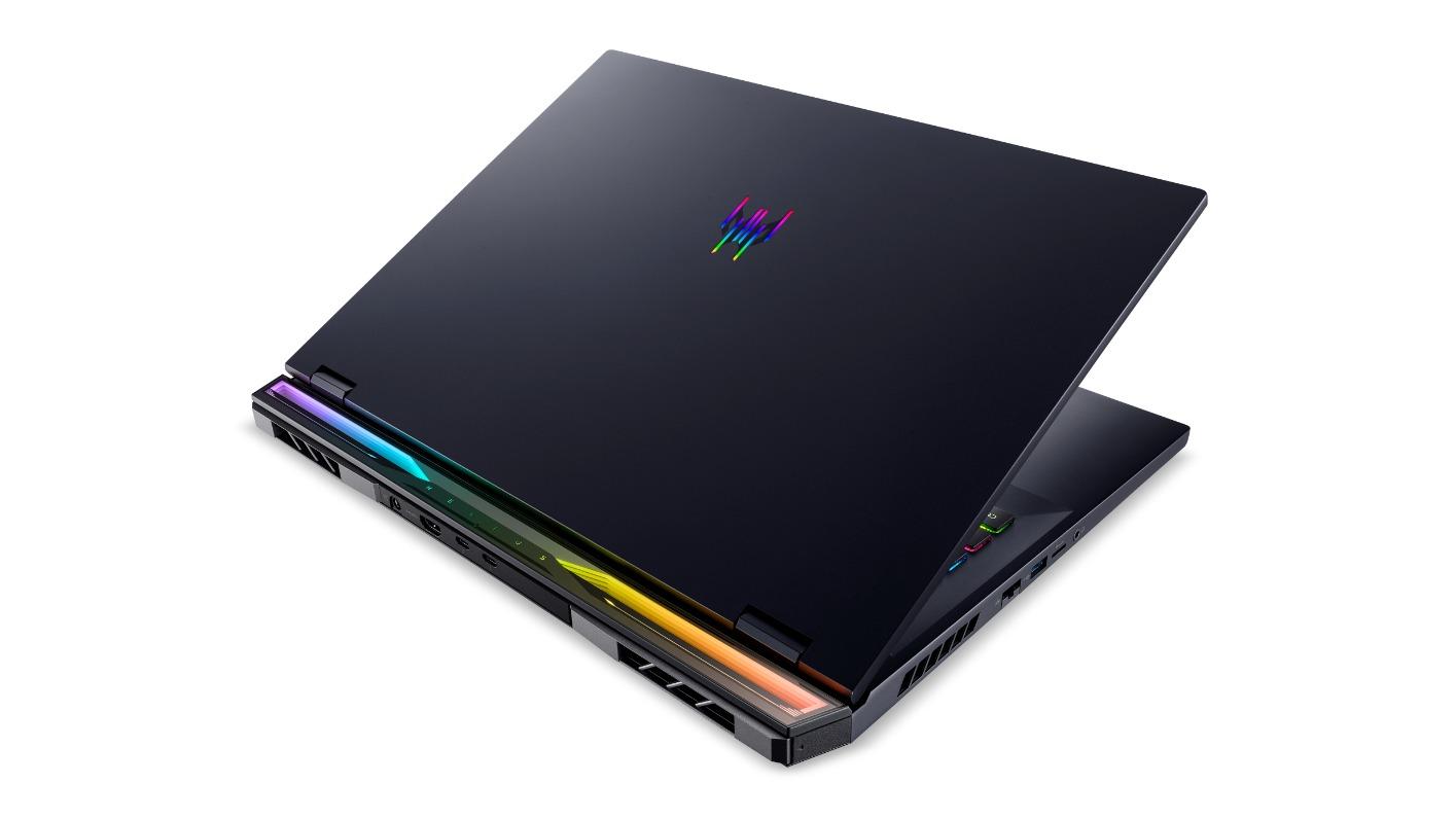 Predator Helios 18 inch i9 14900HX 32GB 1TB RTX4090 Gaming Laptop Harvey Norman