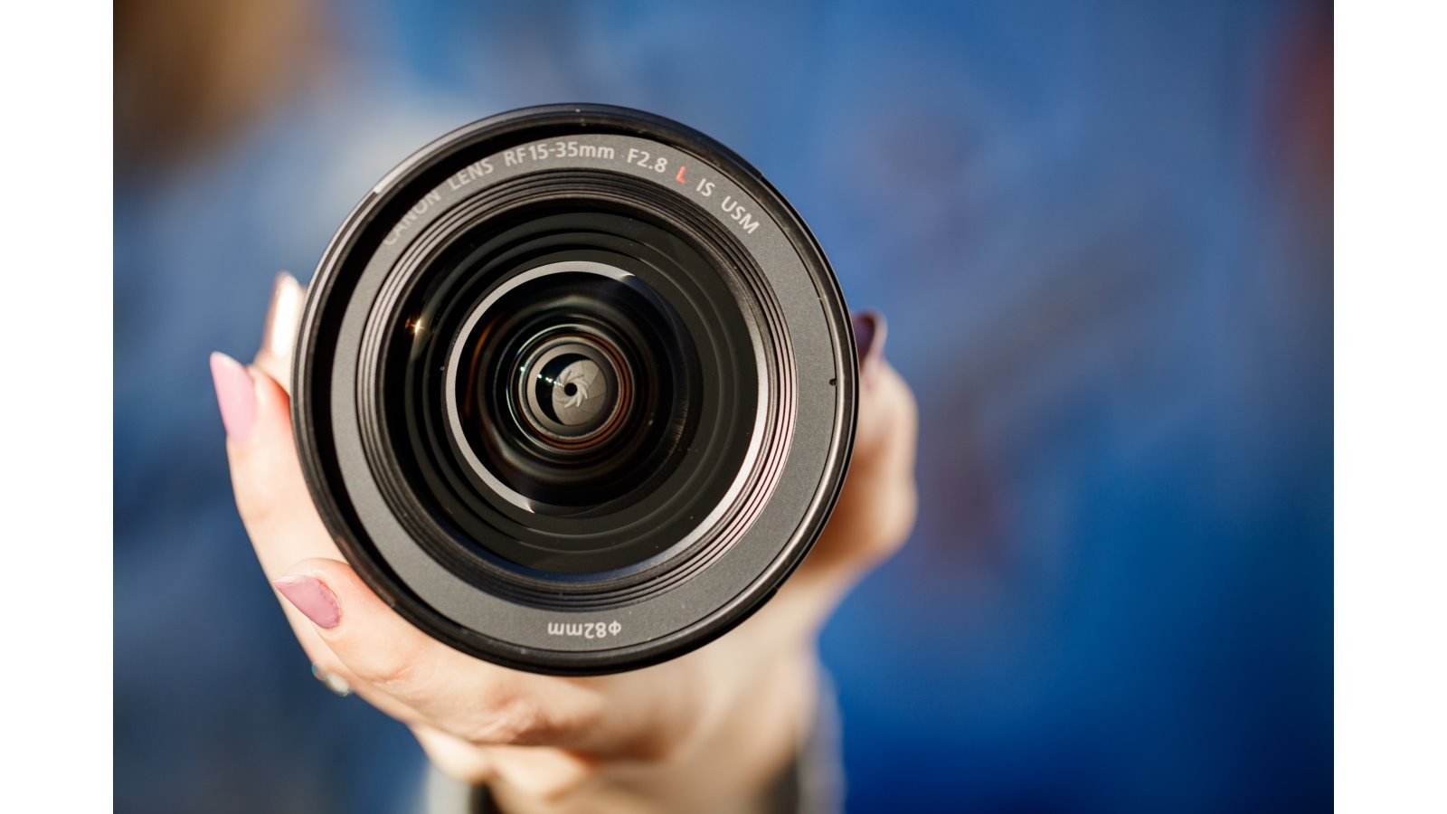 Canon RF 15-35mm f2.8L IS USM Lens | Harvey Norman