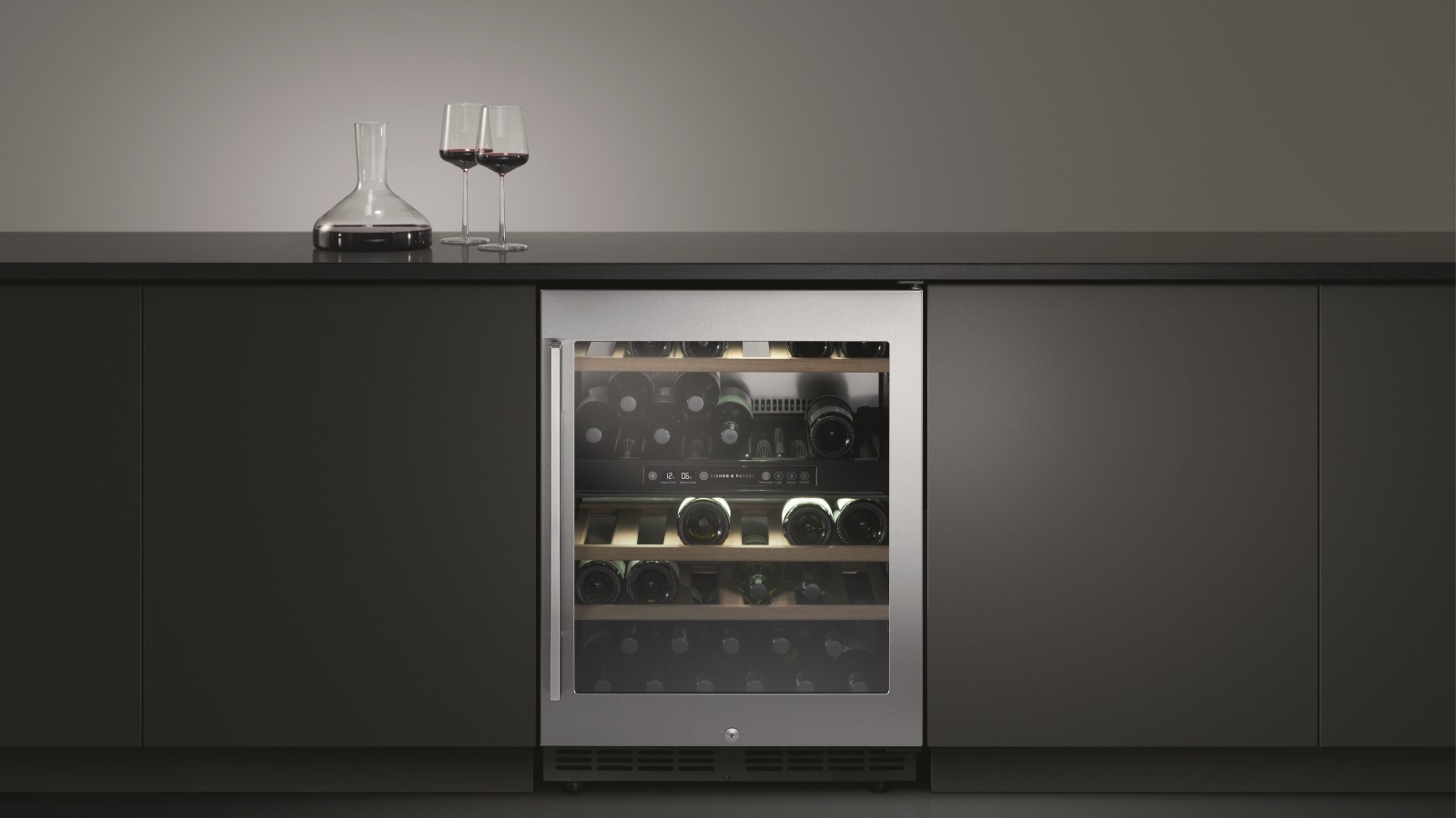 Fisher & Paykel 32 Bottle Dual Zone Wine Harvey Norman