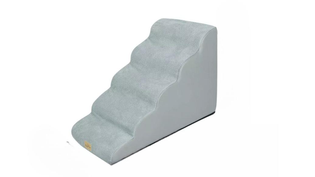 Pretty & Practical 4-Step Curved Dog Ramp Stairs for Training and Bed