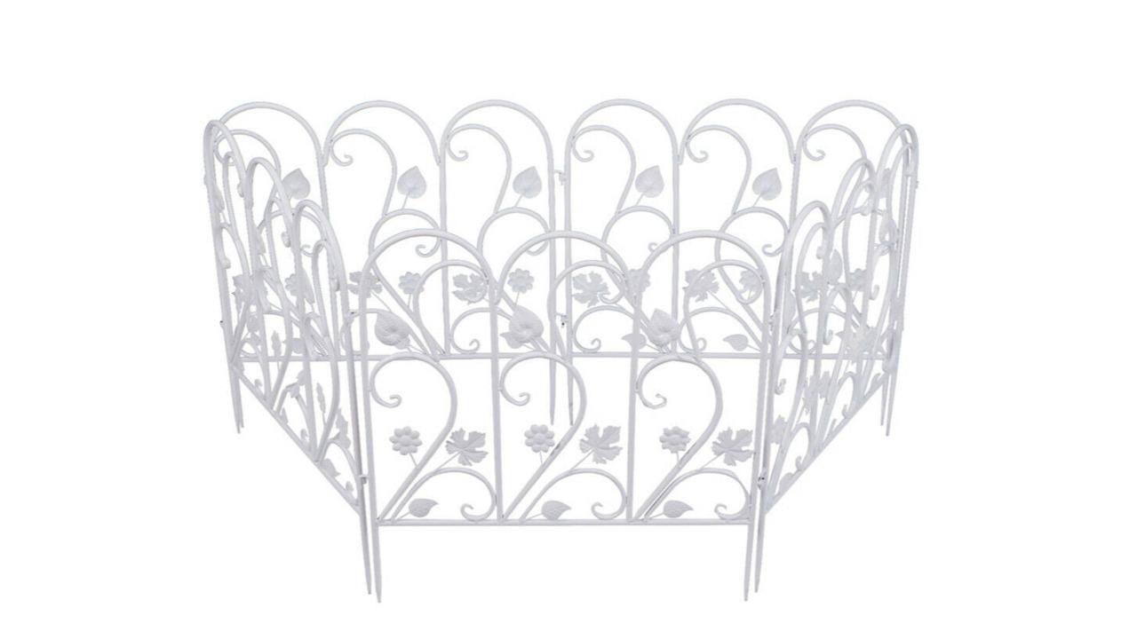 Pretty & Practical 5-Panel Garden Border Fence for Flower Bed