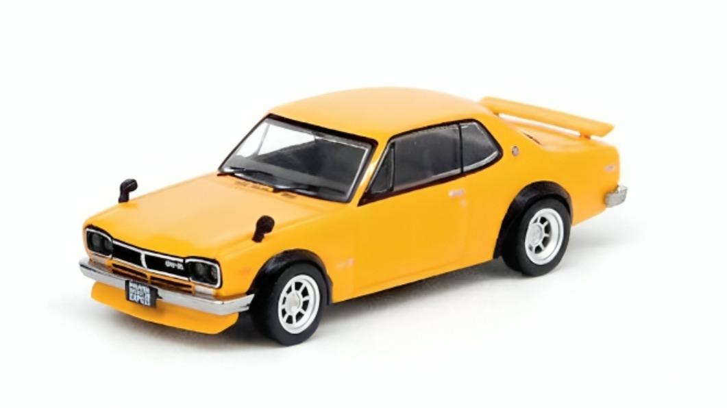 Inno64 Nissan Skyline 2000 GT-R KPGC10 Toy Car - Orange