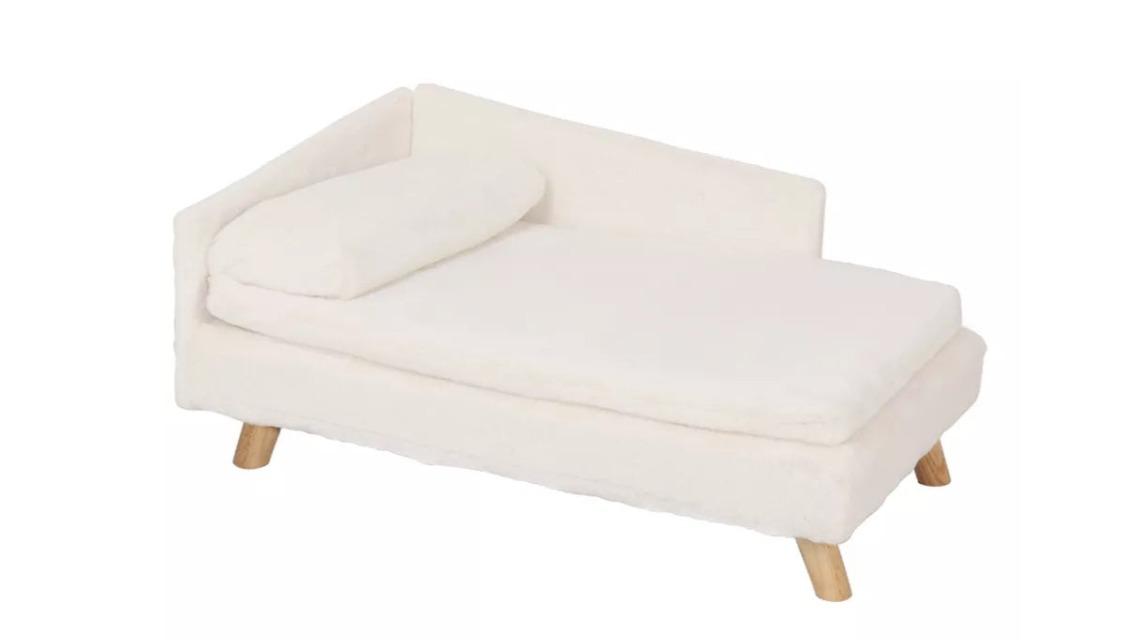 P and P Pet Luxurious Rectangular Sofa Bed with Anti-Skid Base