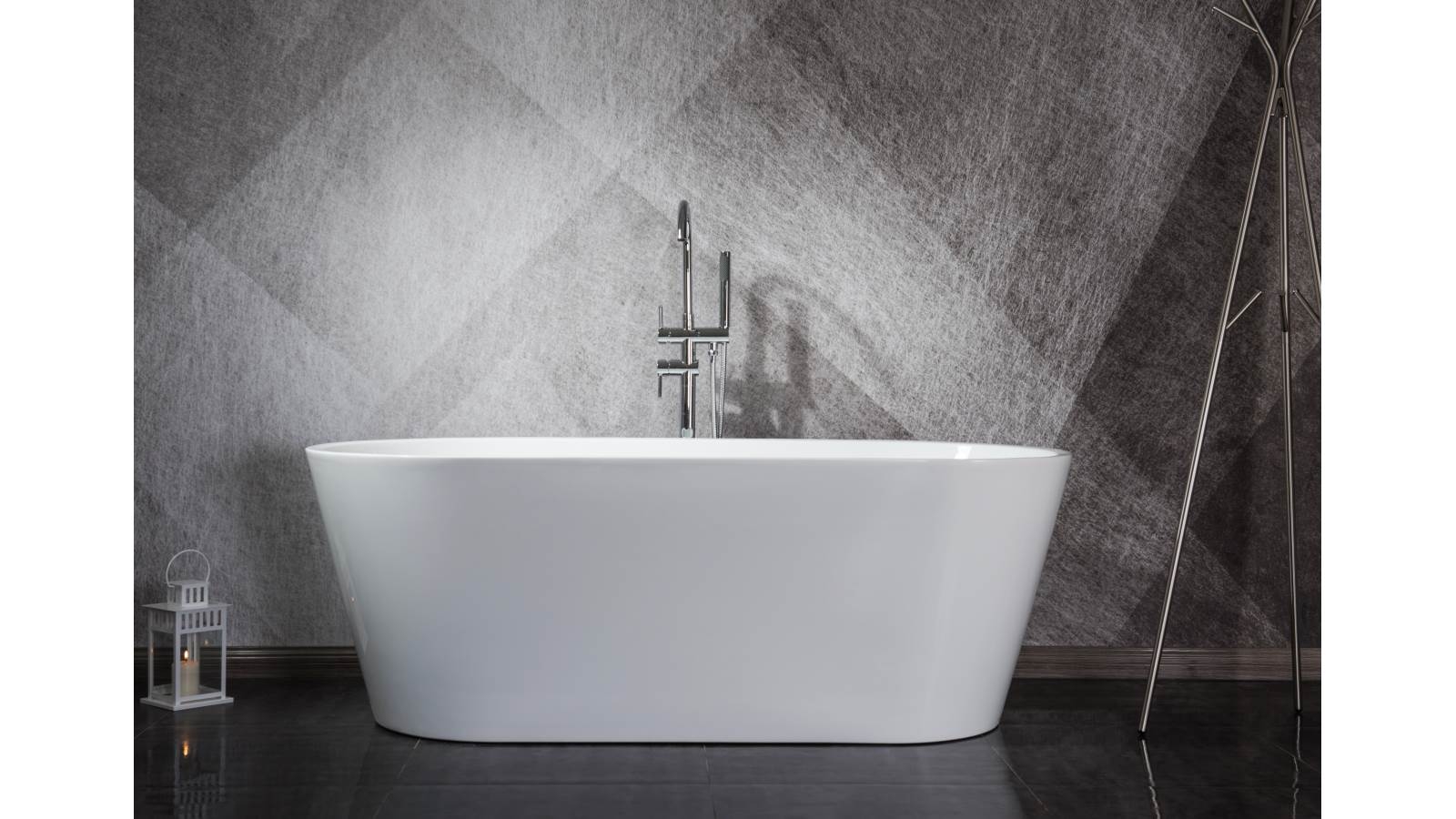 Studio 1 Oval 1500mm Freestanding Bath - Gloss White