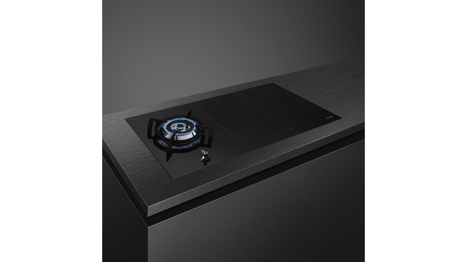 Smeg 900mm 5 Zone Gas/Induction Cooktop Harvey Norman