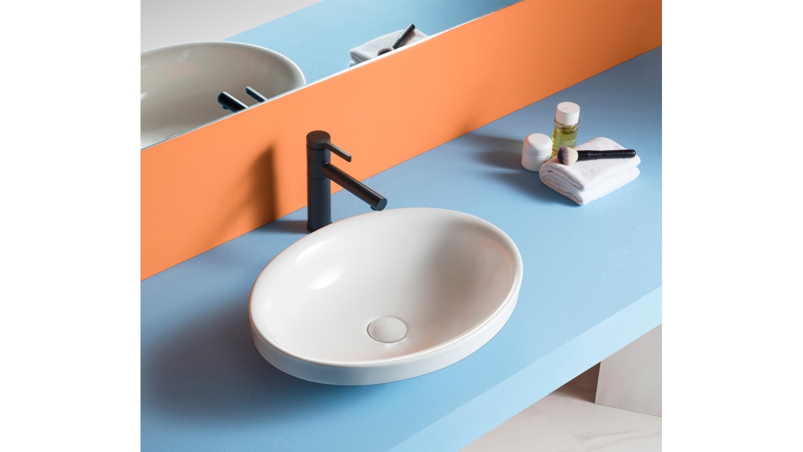 Sanceramica Wave Oval Semi Inset Basin - Gloss White