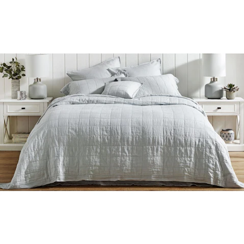 L'Avenue Linen Silver Coverlet Set