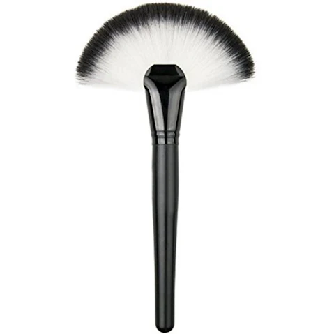 TODO Professional Fiber Define Bronzer Illuminator Flat Fan Brush - Black Silver