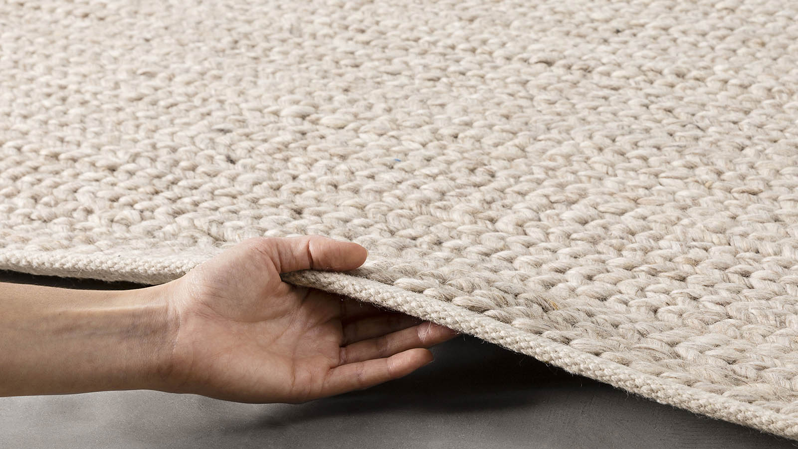 Solano Oatmeal Extra Large Rug | Harvey Norman