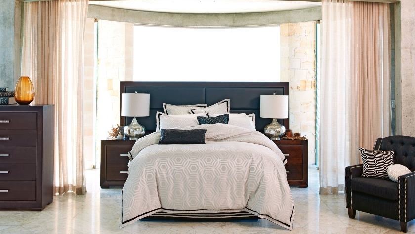 Hunter 3-Piece Extended Queen Bedroom Suite 
