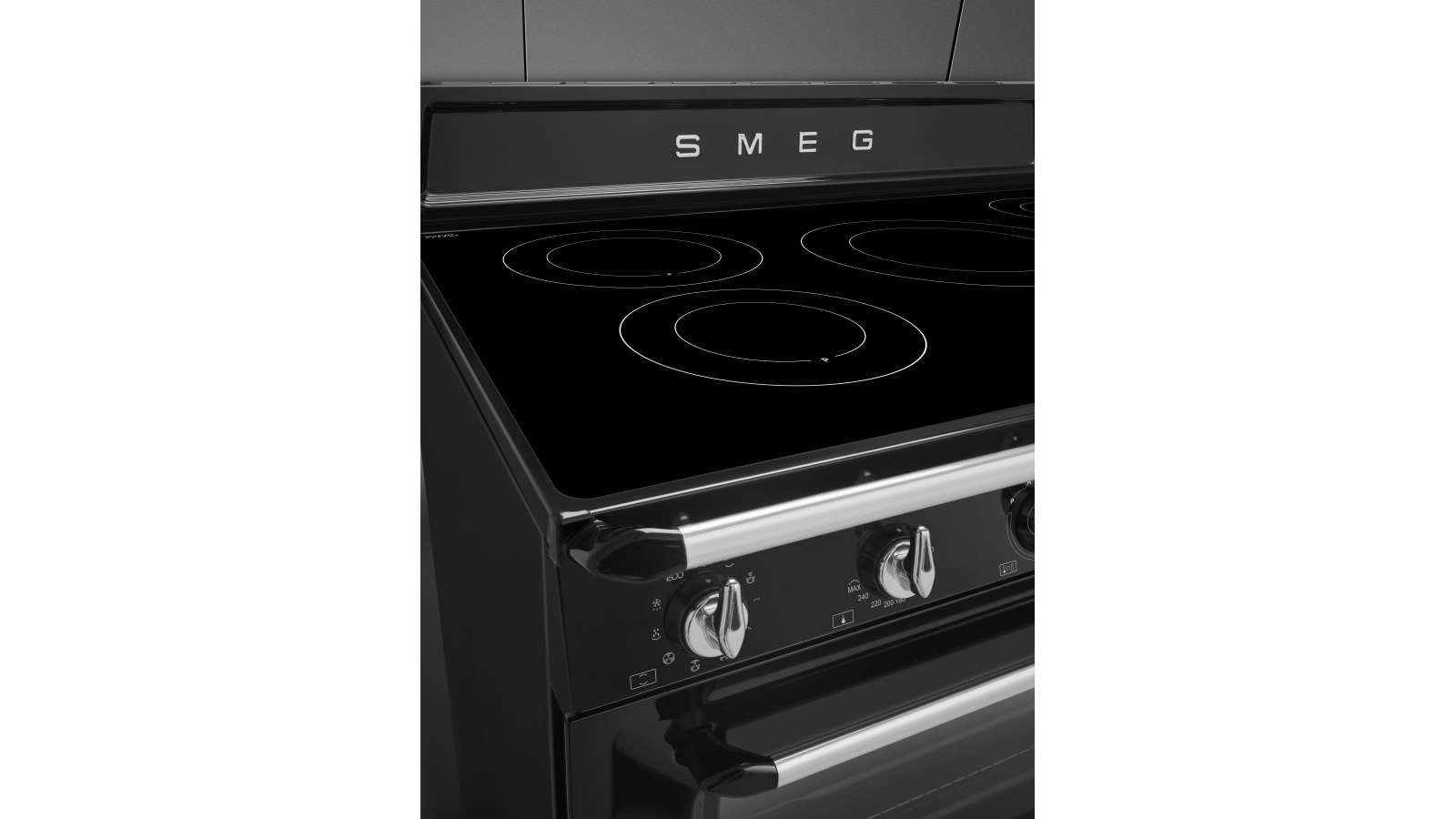 Smeg 900mm Victoria Induction Freestanding Cooker Black Harvey Norman