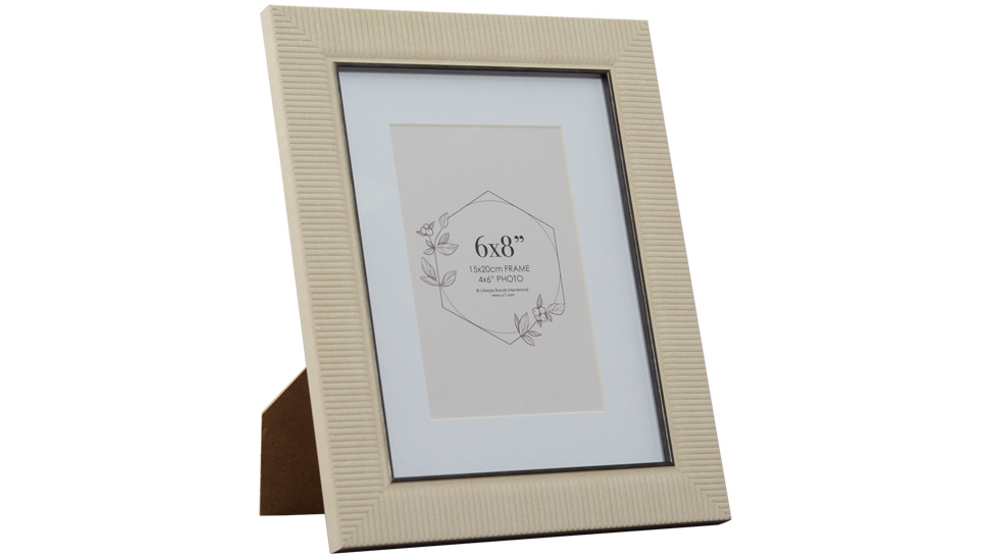 UR1 Amelia 6x8-inch Oak Photo Frame with 4x6-inch Opening