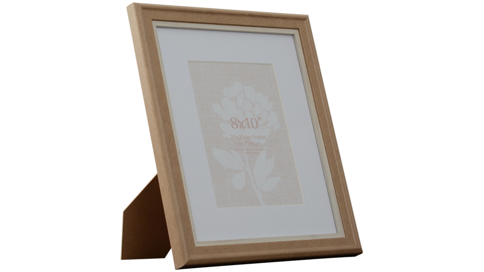 UR1 Willow 8x10-inch Natural/White Photo Frame with 5x7-inch Opening