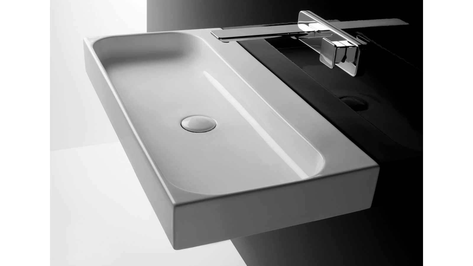 Studio Bagno Unit 100 Bench/Wall Basin with 1 Tap Hole