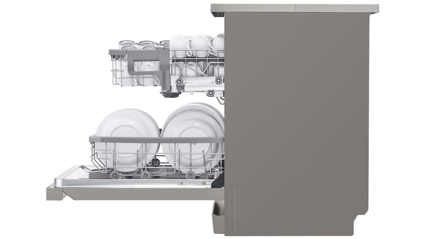 LG 14 Place QuadWash Freestanding Dishwasher with TrueSteam Stainless