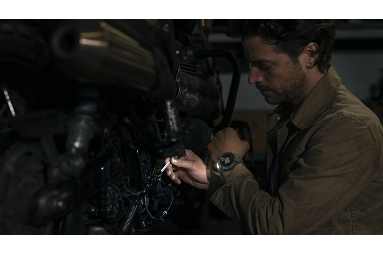 Garmin Instinct 2X Solar GPS Smart Watch - Graphite | Harvey Norman