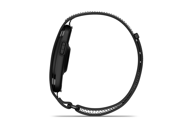  Smart Fitness and Performance Tracking 