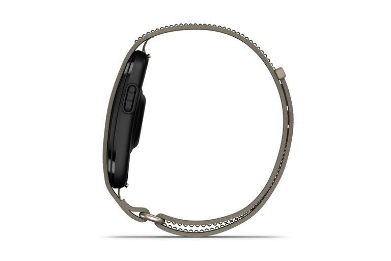  Smart Fitness and Performance Tracking 
