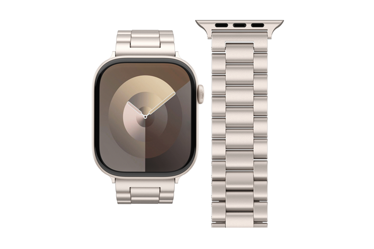  Adjustable Fit with Timeless Styling 