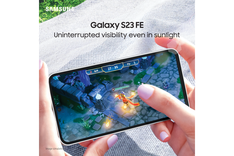  Dynamic AMOLED Display 