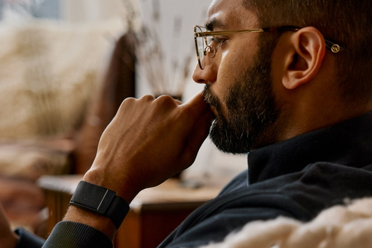  Long-Lasting Battery Life 