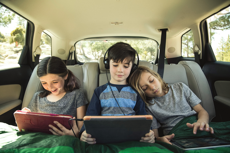  Parental Control<sup>&Dagger;</sup> 